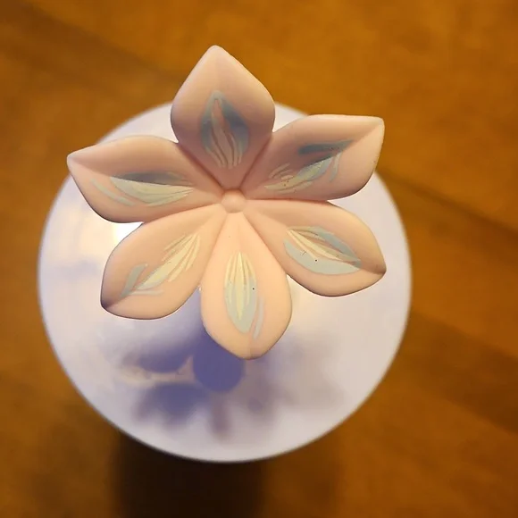 Starbucks Iridescent Floral Tumbler with Pink Straw - Picture 6 of 8